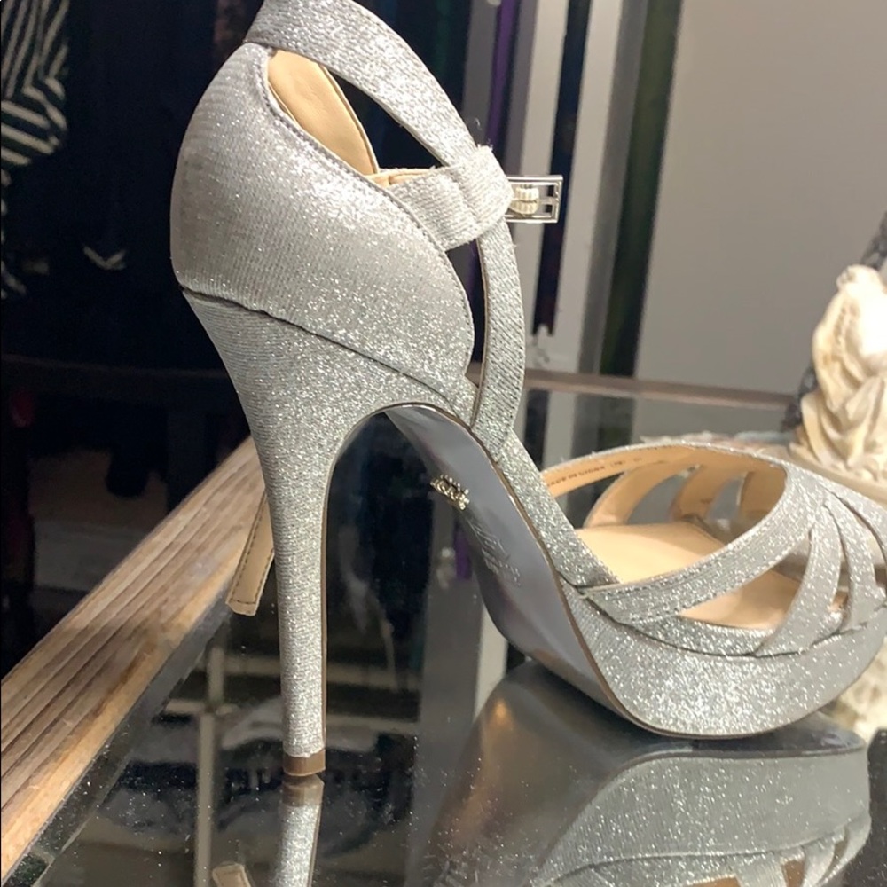 Open toed party heels - Picture 3 of 3